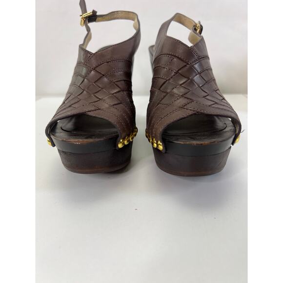 Michael Kors Wedge Sandals Gold Studs Chocolate Brown 8.5 - Picture 7 of 7